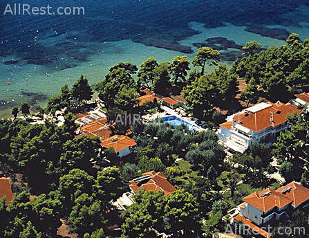 Danai Beach Resort & Villas 